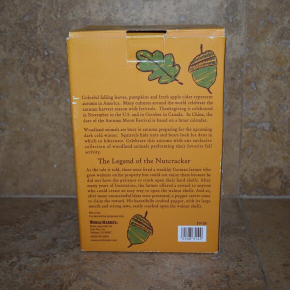 Vintage World Market autumn fall racoon animal Nutcracker Figure Statue Beer - Picture 3 of 8